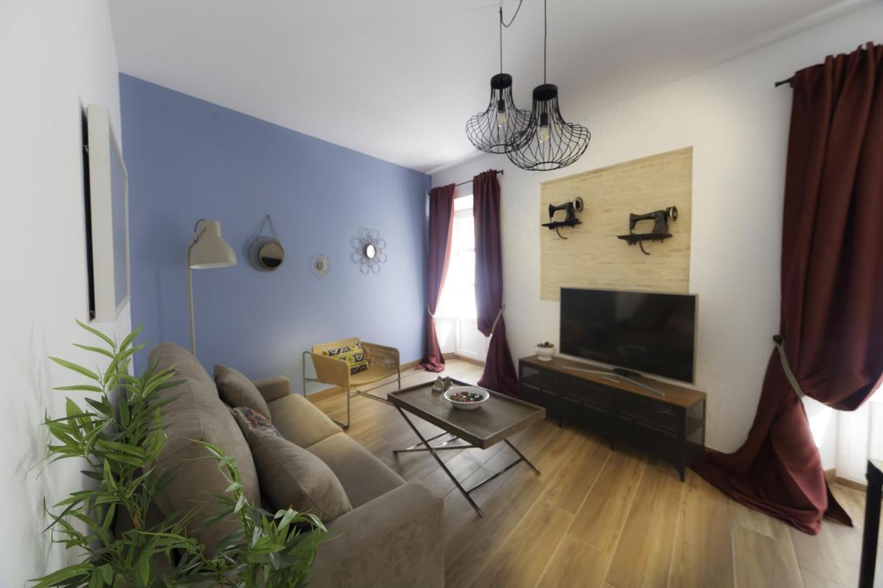 Green-Apartments Mansion Blue Catedral Севиля Екстериор снимка