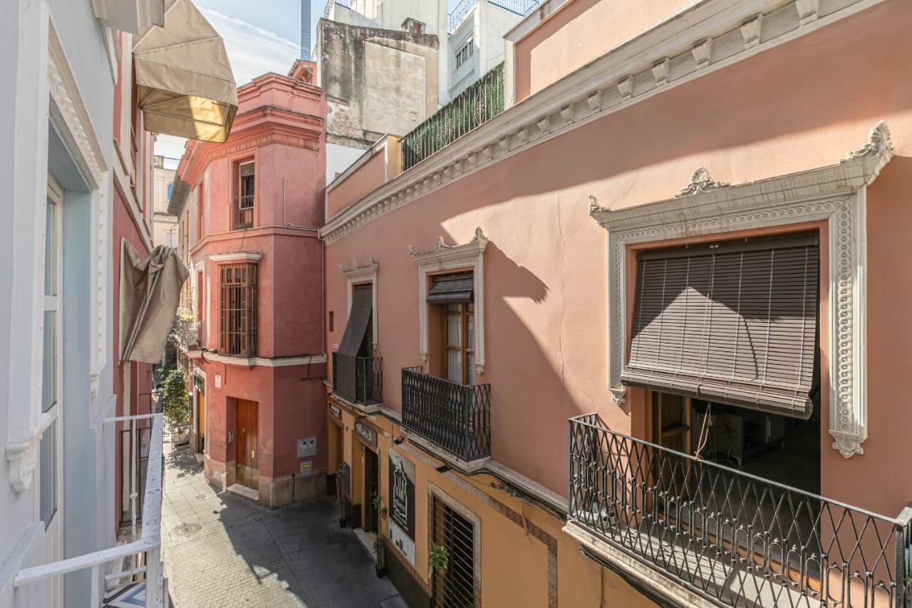 Green-Apartments Mansion Blue Catedral Севиля Екстериор снимка