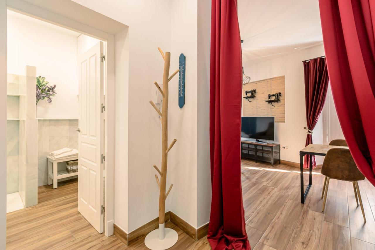Green-Apartments Mansion Blue Catedral Севиля Екстериор снимка