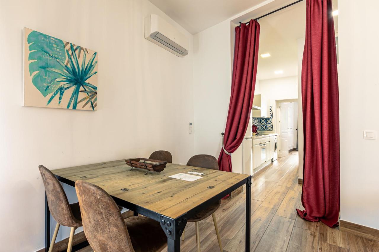 Green-Apartments Mansion Blue Catedral Севиля Екстериор снимка