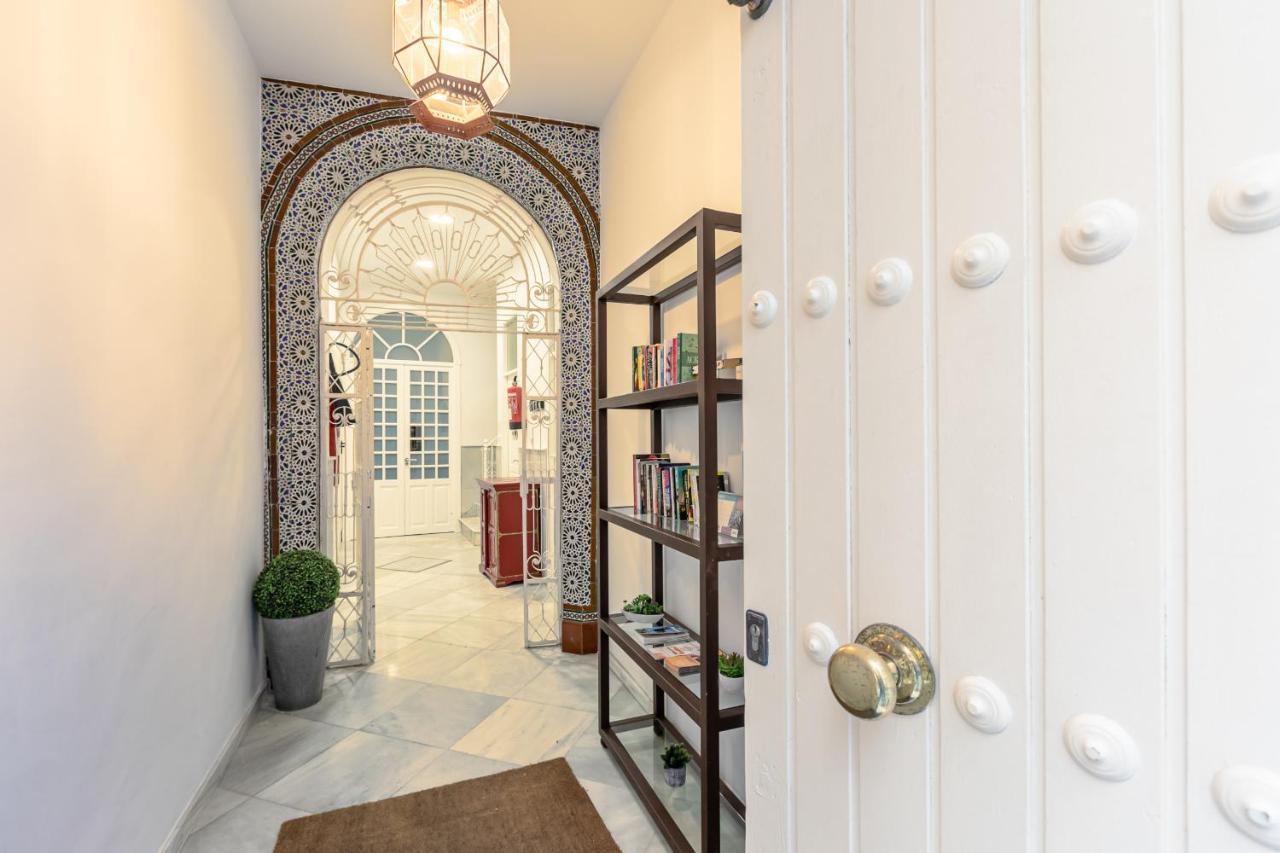 Green-Apartments Mansion Blue Catedral Севиля Екстериор снимка