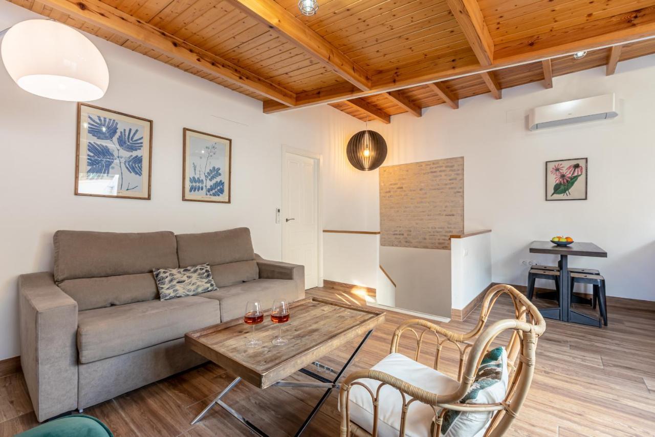 Green-Apartments Mansion Blue Catedral Севиля Екстериор снимка