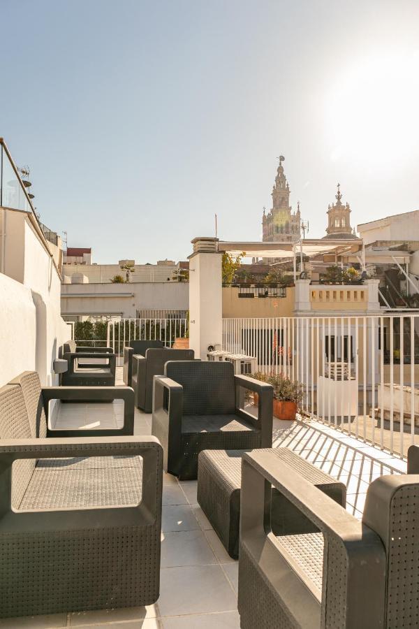 Green-Apartments Mansion Blue Catedral Севиля Екстериор снимка
